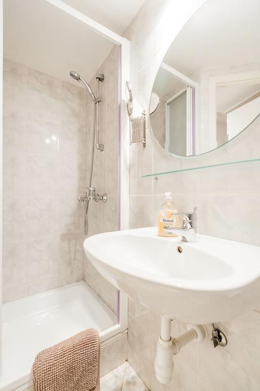 Romantic Hideaway Centertown Budapest Luaran gambar